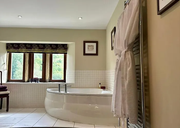 Booth House * Elslack