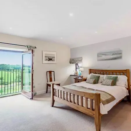 Booth House Elslack